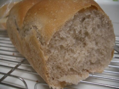 ：：黒豆の煮汁で　食パン：：